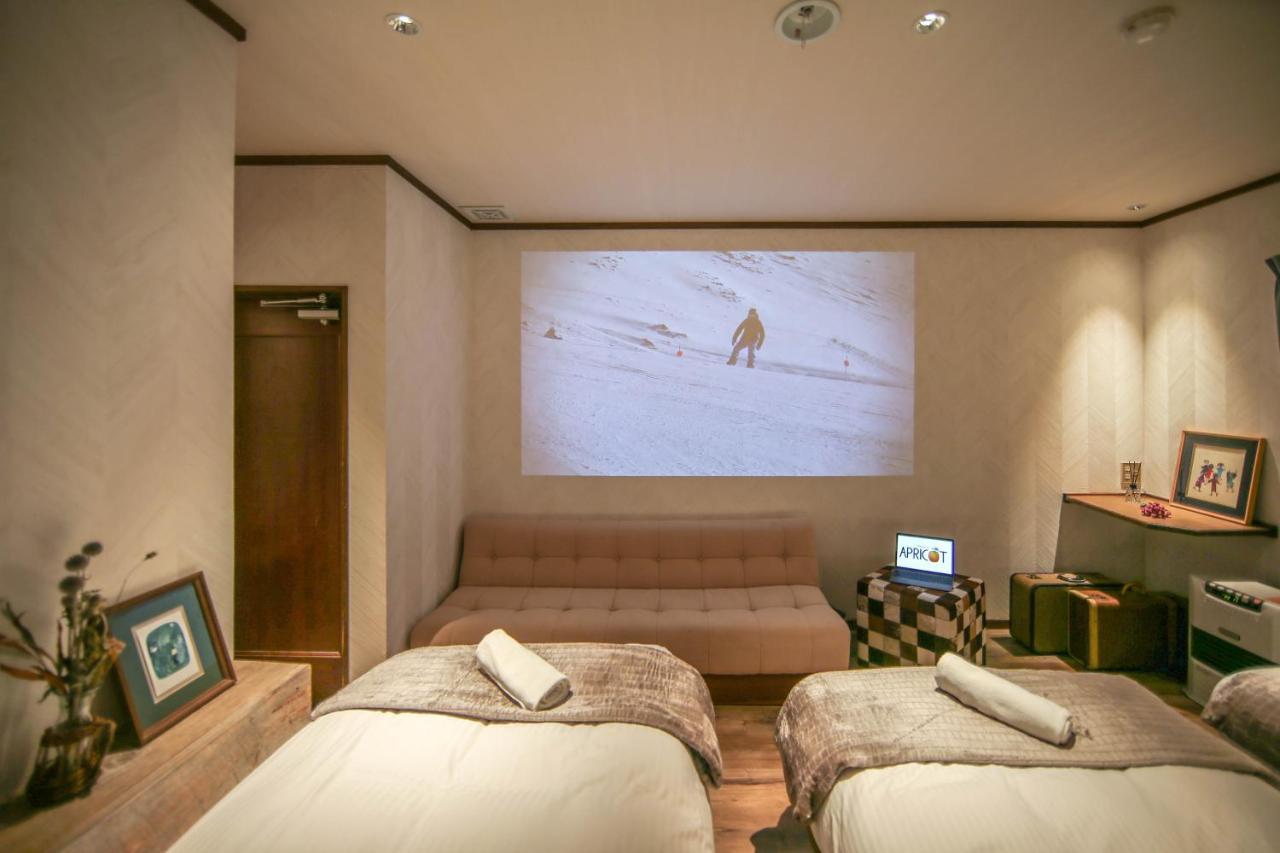 Apricot Pension Hakuba Zewnętrze zdjęcie