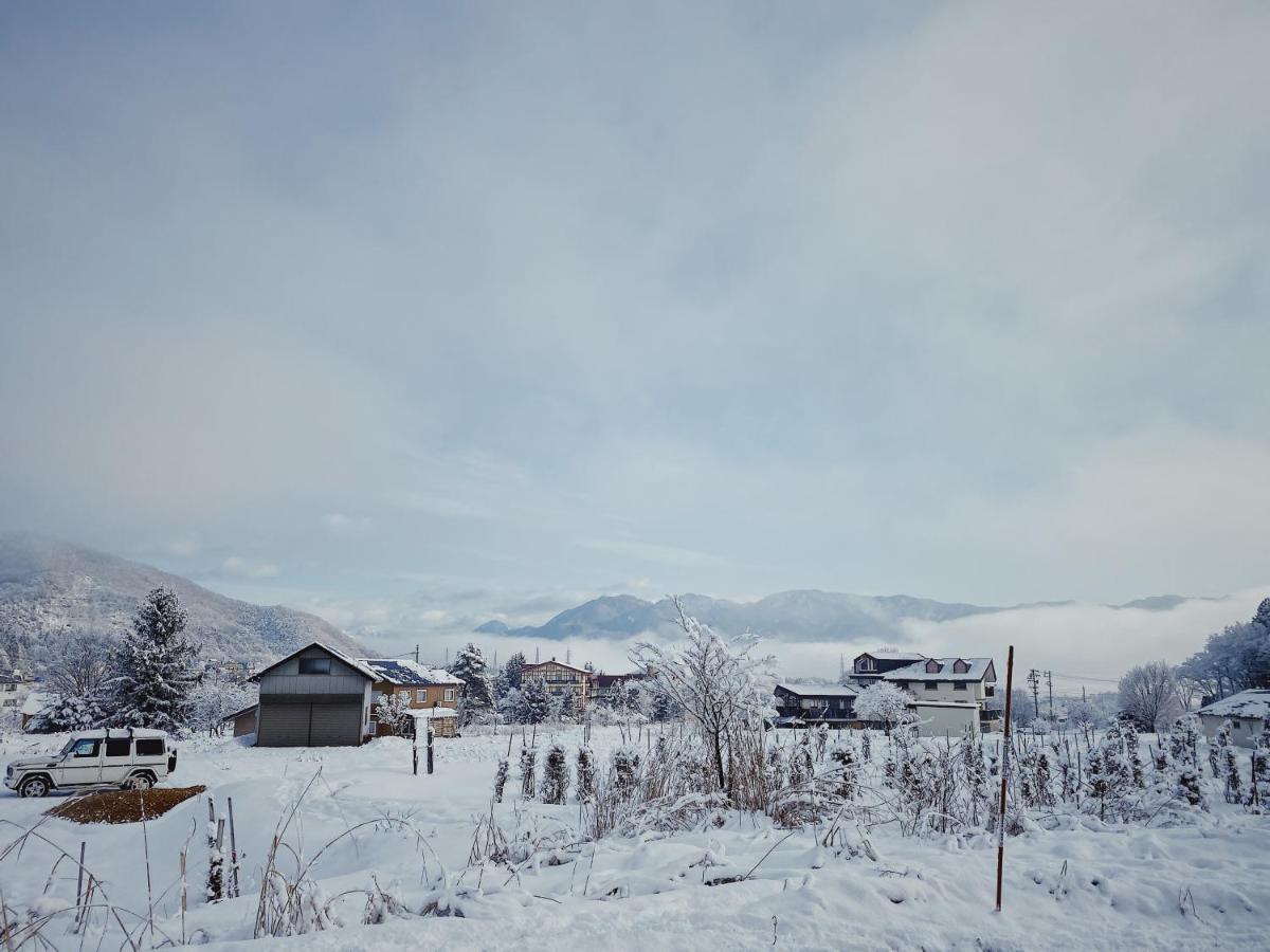 Apricot Pension Hakuba Zewnętrze zdjęcie