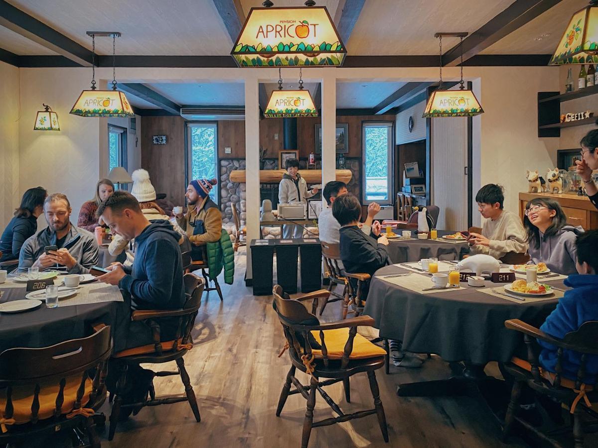 Apricot Pension Hakuba Zewnętrze zdjęcie