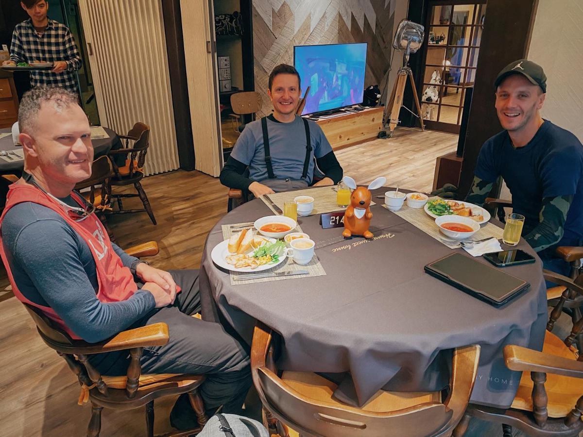 Apricot Pension Hakuba Zewnętrze zdjęcie