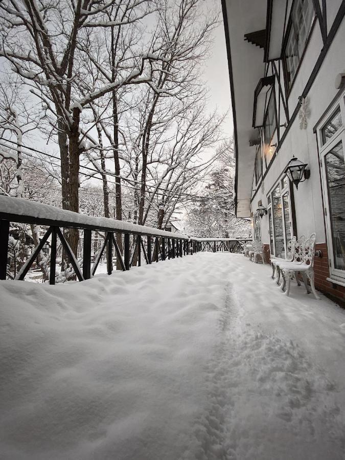 Apricot Pension Hakuba Zewnętrze zdjęcie