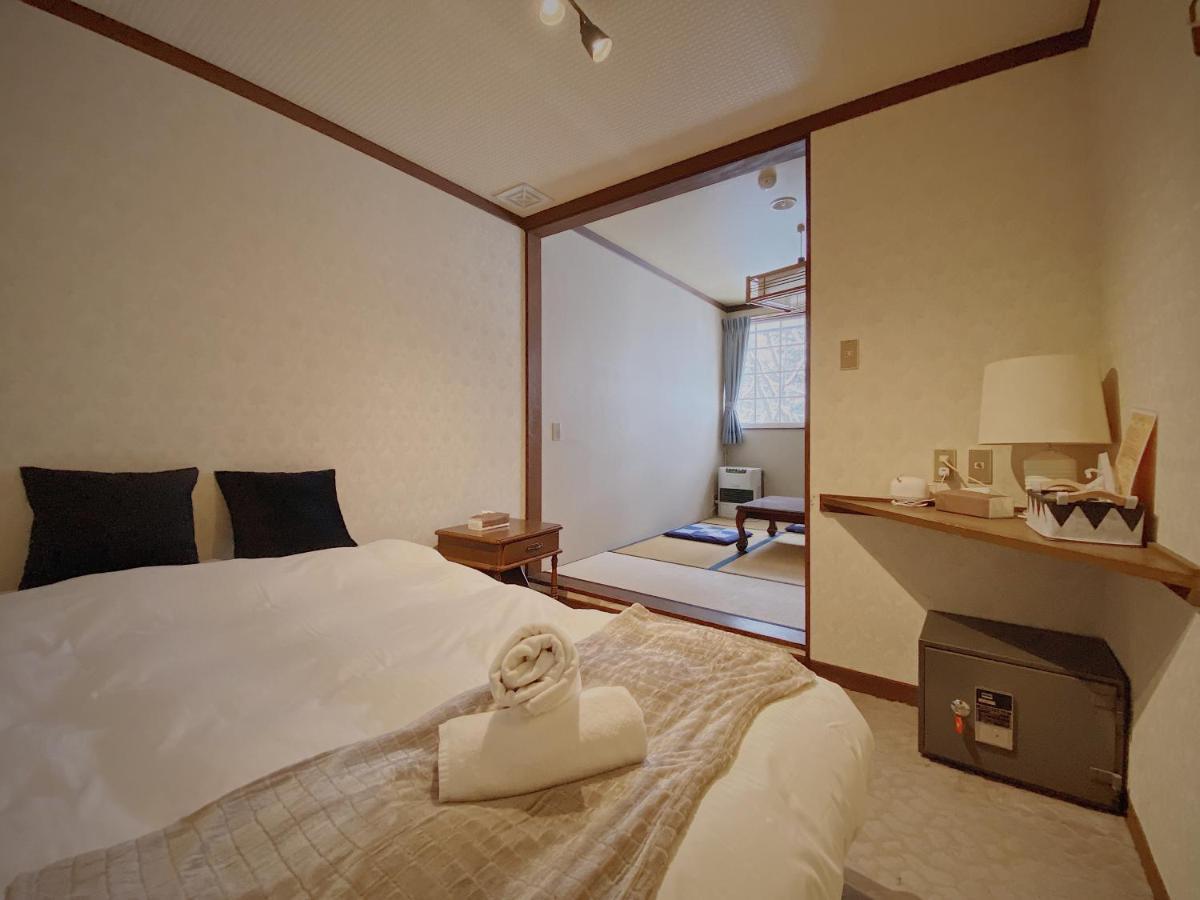 Apricot Pension Hakuba Zewnętrze zdjęcie
